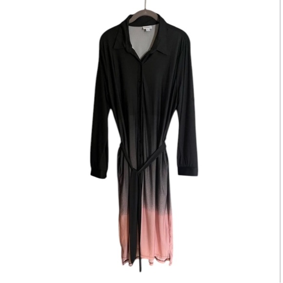 LuLaRoe Dresses & Skirts - Black/Pink Ombré Button Up Dress Women’s Size Large